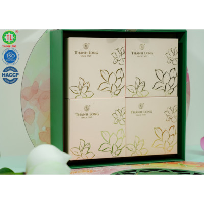 Bộ hộp Bánh trung thu 4 bánh 1 trứng 150g - Phát Đạt - Thành Long - 600g - VIỆT NAM