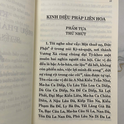 Sách - Kinh Diệu Pháp Liên Hoa, bản xịn giấy đẹp ( tặng bọc sách khổ 14x20 BM TD)