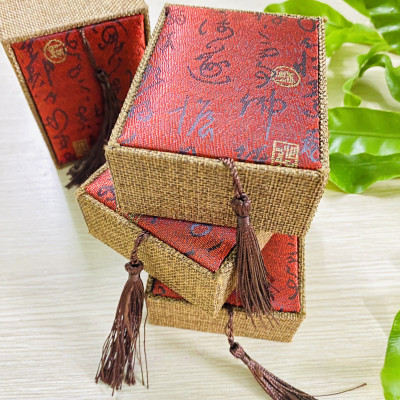 Vòng Tay Trầm Hương 108 Hạt Tròn 8 Ly 6 Ly Full Hộp Đẹp - Chính Hãng