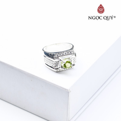 Nhẫn bạc nam mặt đá peridot 19mm mệnh hỏa, mộc - Ngọc Quý Gemstones