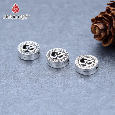 Combo 2 cái charm bạc chặn hạt họa tiết xỏ ngang - Ngọc Quý Gemstones