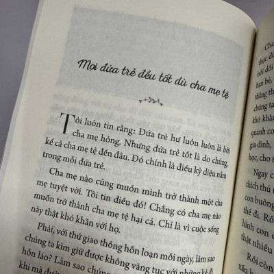 TRỒNG MỘT NGƯỜI CHA GIEO LÊN NGƯỜI MẸ & Đổ đầy Hạnh phúc vào những đứa trẻ – Hoàng Anh Tú – NXB Phụ nữ