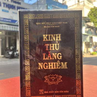 Sách - Kinh Thủ Lăng Nghiêm ( tặng kèm bao sách - Kinh tụng
