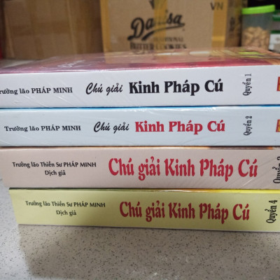 Chú giải kinh pháp cú - Bộ 4 cuốn