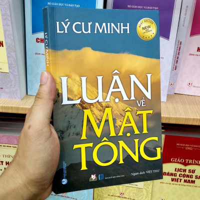 Lý Cư Minh Luận Về Mật Tông (Tái Bản)
