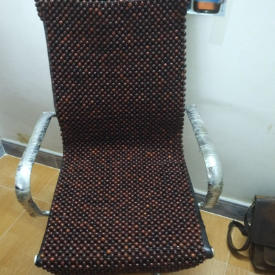 Đệm lót ghế ô tô hạt gỗ Mun hạt 12ly - kích thước 105 cm x45cm 