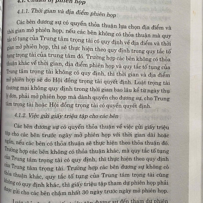 Sách  Bình Luận Bộ Luật Tố Tụng Dân Sự, Luật Trọng Tài Thương Mại  và Thực Tiễn Xét Xử
