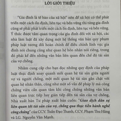 Giao dịch dân sự liên quan tới tài sản của vợ, chồng qua thực tiễn hành nghề công chứng