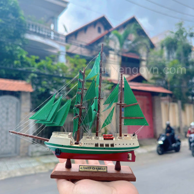 Mô Hình Thuyền Gỗ Phong Thủy Gia Nhiên, Thuyền Buồm Gỗ ALEXANDER VON HUMBOLDT, Dài 20cm, Cao Cấp