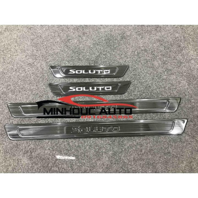 Ốp bậc cửa trong ngoài titan Kia Soluto