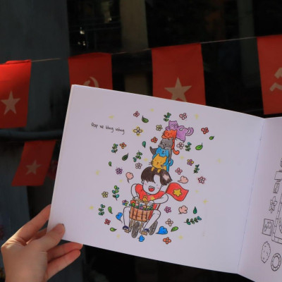 Sách - Tô Bình Yên Vẽ Hạnh Phúc - Bản Đặc Biệt - Tặng Kèm Chữ Ký Tác Giả + Bộ 3 Postcard - Độc Quyền Fahasa