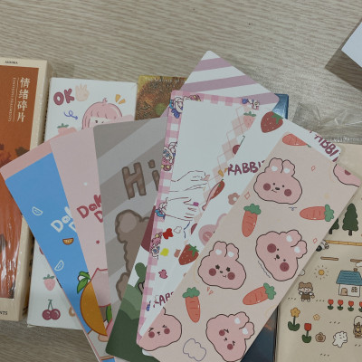 Sách Nhã Nam - Yêu Những Điều Không Hoàn Hảo (Tặng Bookmark)