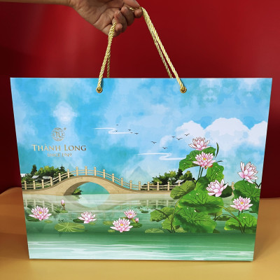 Bộ hộp Bánh trung thu 4 bánh 2 trứng 220g Trường Phúc - Thành Long - 880g - tặng 1 hộp trà - VIỆT NAM